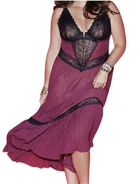 Sophie Theallet for Cacique Lace Maxi Nightgown Plum Black 14/16 NWT